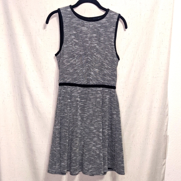 Tibi black and white skater dress size 2 - Picture 1 of 8